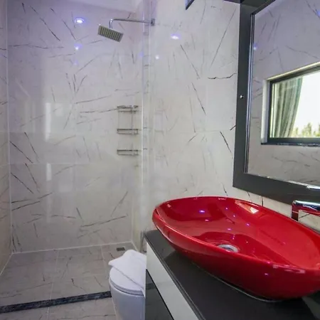 Islamlar Village 2 Bedroom With Pool Jacuzzi Table Tennis
