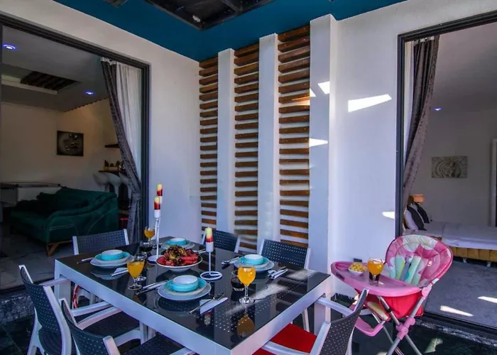 Islamlar Village 2 Bedroom With Pool Jacuzzi Table Tennis Vilă *