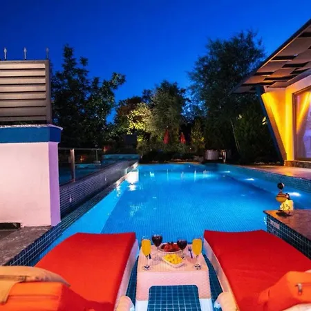 Islamlar Village 2 Bedroom With Pool Jacuzzi Table Tennis * Kalkan